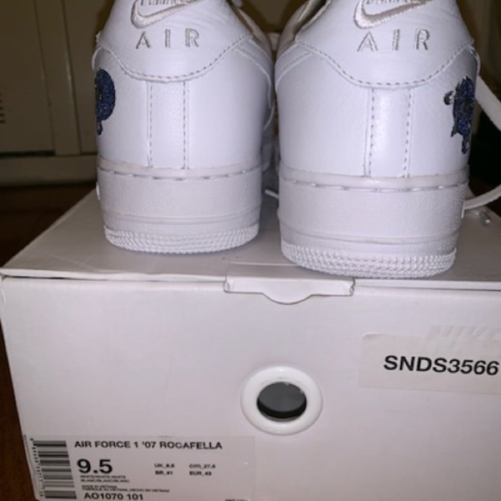 NIKE AIR FORCE 1 - ROCAFELLA (AF1)